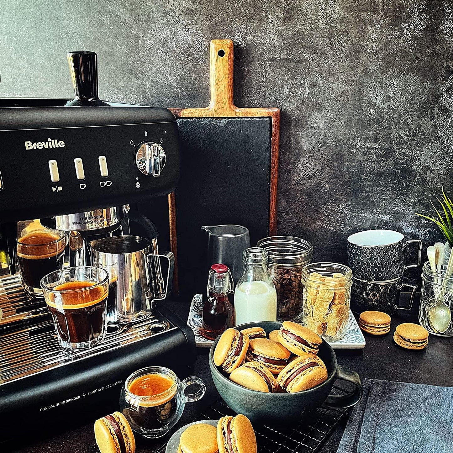 Máquina de café Breville Barista Max+ Negro